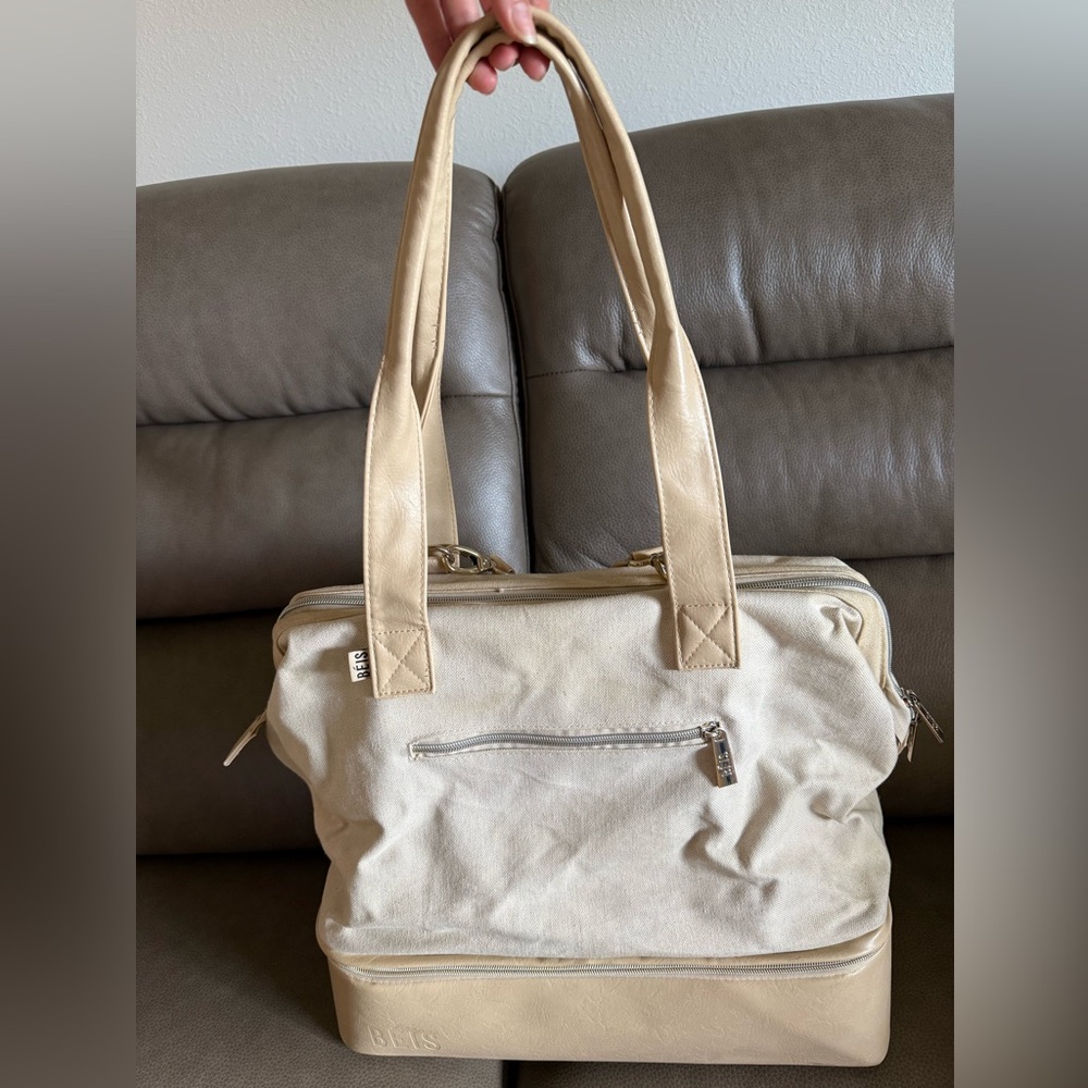BEIS Cream and Tan Travel Bag